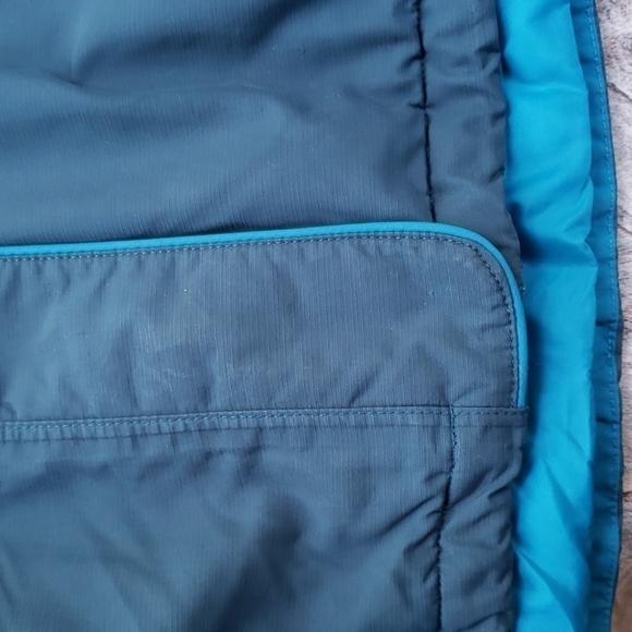 the North Face jacket.  USED - Picture 10 of 17